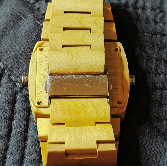 Unique WOODEN watch - Picture 7 of 8